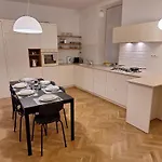 Sarlot Lägenhet Bratislava