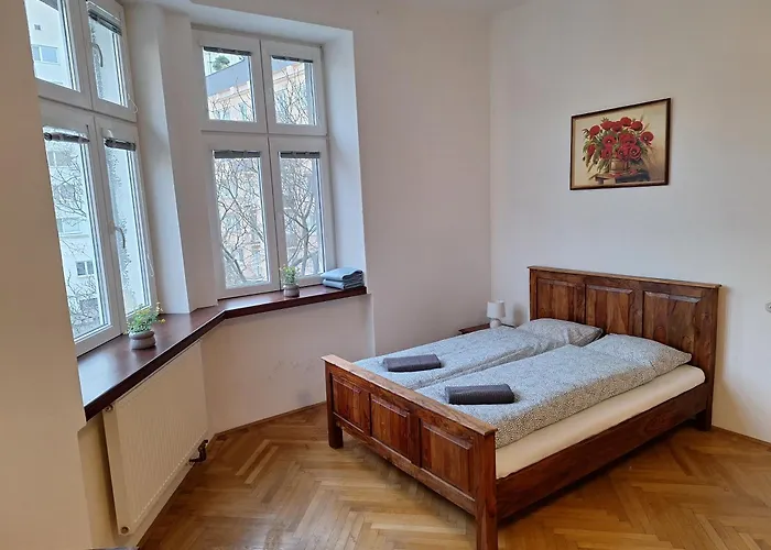 Sarlot Apartamento